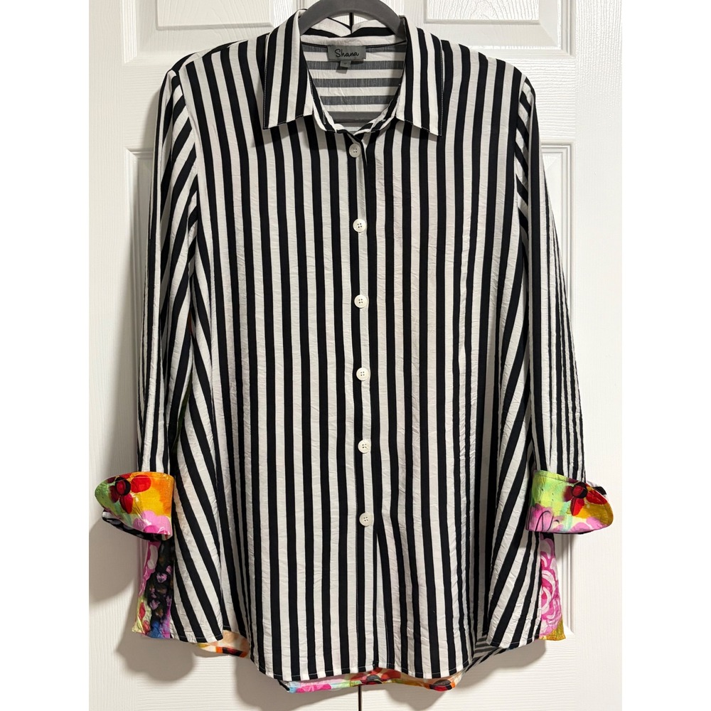Shana Women's Striped Floral WEARABLE ART Button Down Tunic Shirt Black White M